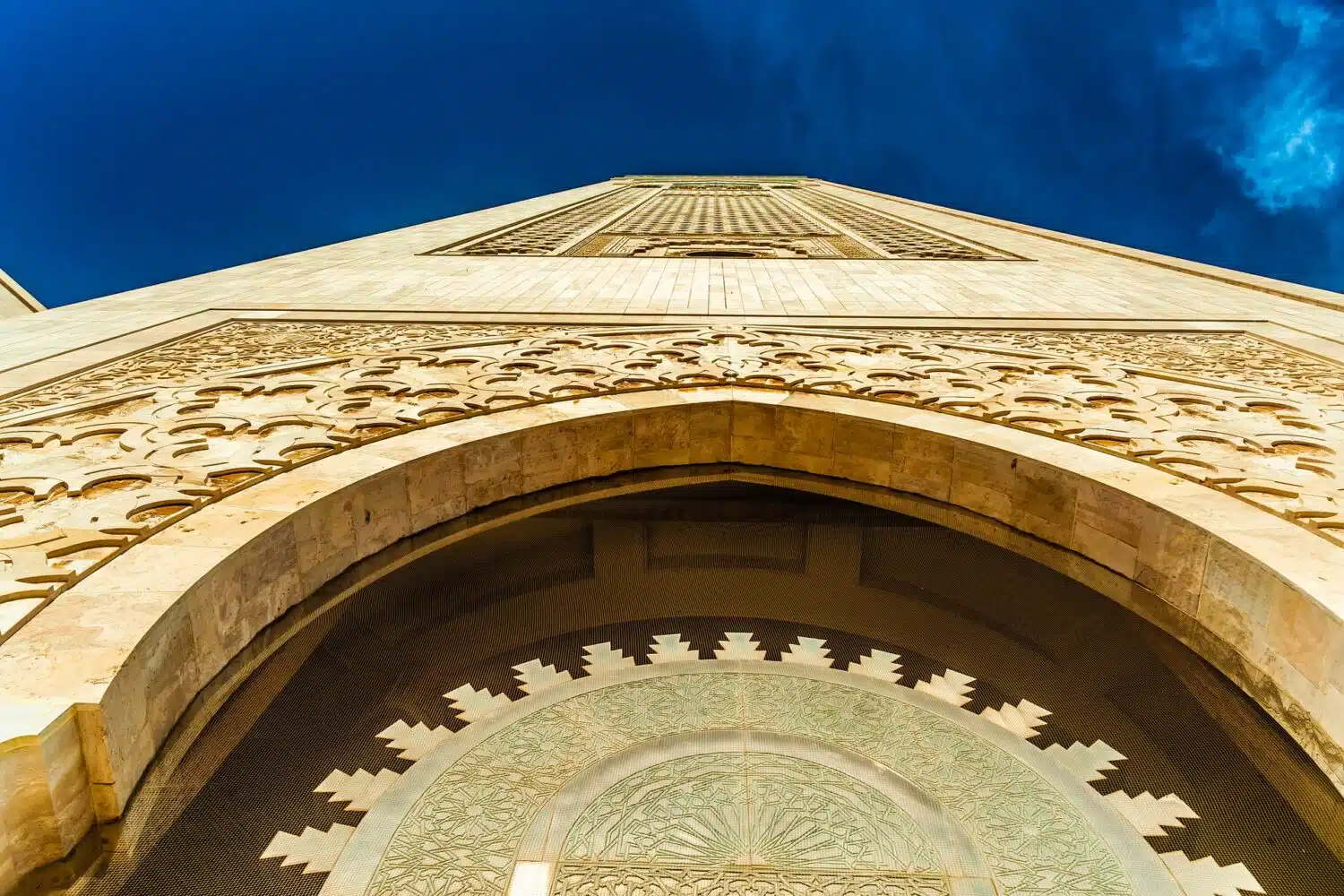 the-hassan-ii-mosque-4703816_1920