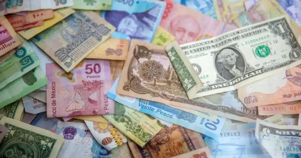 Currency to bring in Morocco